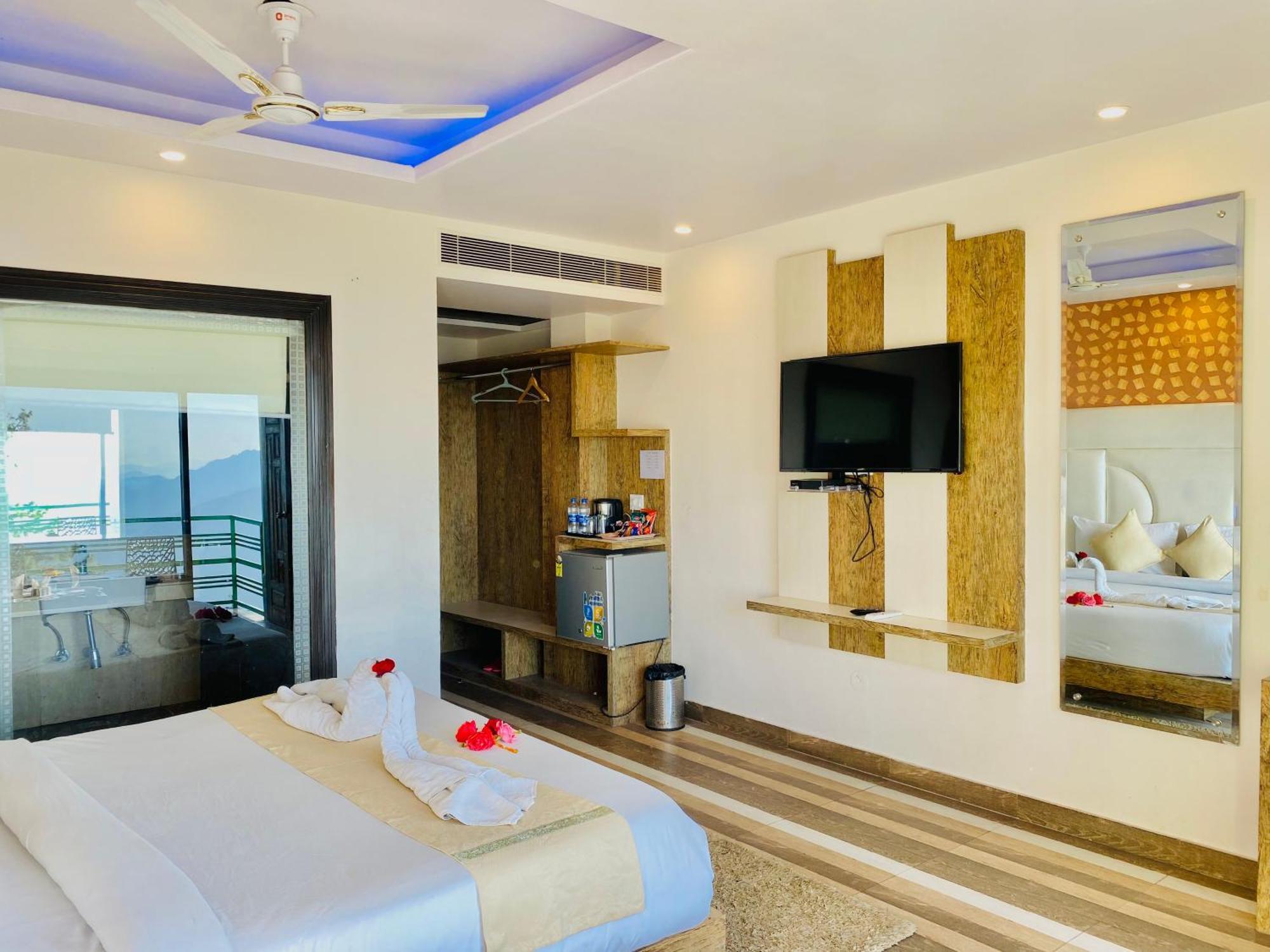 Mountain Nature Valley Resort Mashobra By Aachman - A Resort Away From City Hustle Shimla Exterior photo